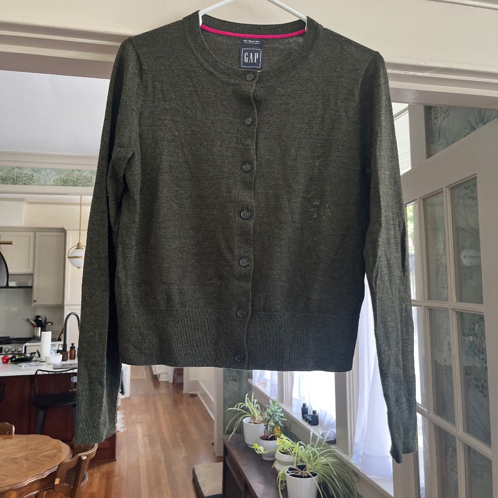 GAP Green 100 Percent Merino Wool Cardigan Size Small